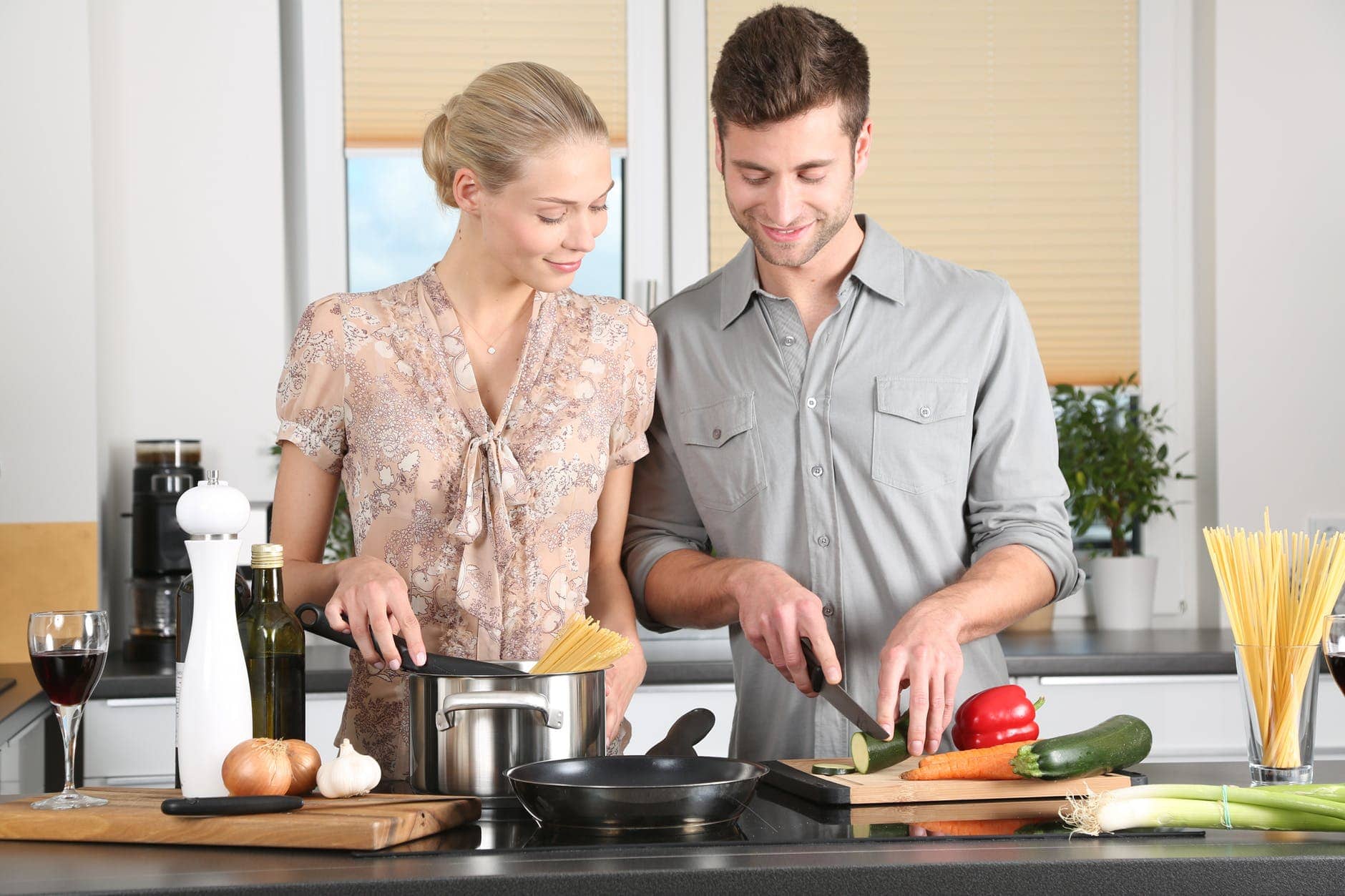 7 Steps To Be A Stay At Home Mom 9 meal planning saves money